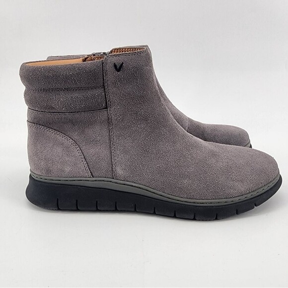 Vionic Arya Grey Nubuck Leather‎ Ankle Boots New Size 8 - Picture 2 of 12